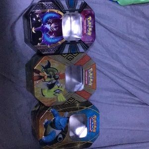 3 Pokémon tins